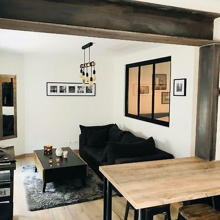 Appart Loft Hammam Privatif Apartment Nimes Exterior photo